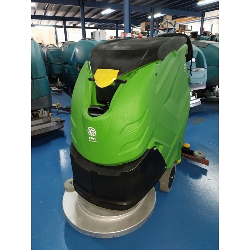 IPC CT51 BT50 seminueva – Fregadora con tracción profesional